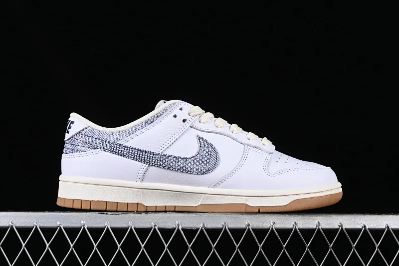 All categories Nk SB Dunk series Nk SB Dunk Low low-top sneakers J version Nk Dunk Low "Washed Denim" washed denim SB dunk series low-top casual sports skateboard shoes FN6881-100